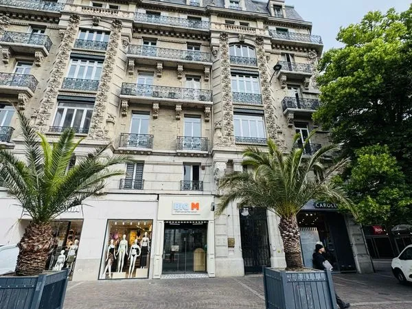 Appartement 5 pièces 136 m²