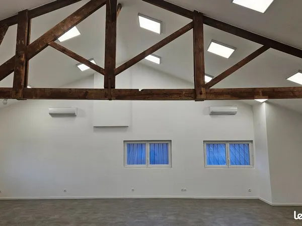 Bureaux 104m²