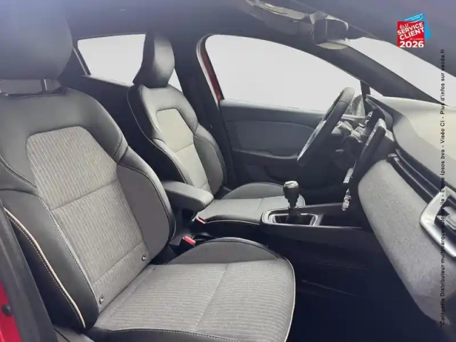 Renault Clio 1.0 tce 90ch techno - 24 — photo 5