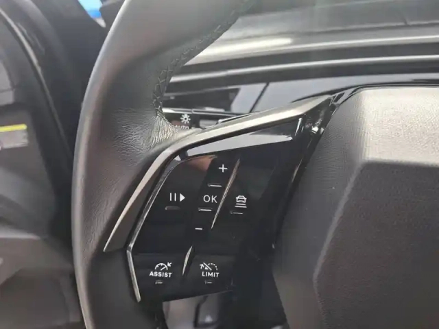 Peugeot 3008 hybrid 136 e-dcs6 — photo 50