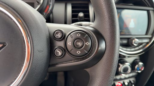 Mini Mini 1.5 One D 95 - Chili – 2019 – 110446 km – Diesel – Boîte Manuelle — photo 2