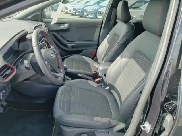 Ford Puma 1.0 flexifuel 125ch s&amp;s mhev st-line x — photo 10