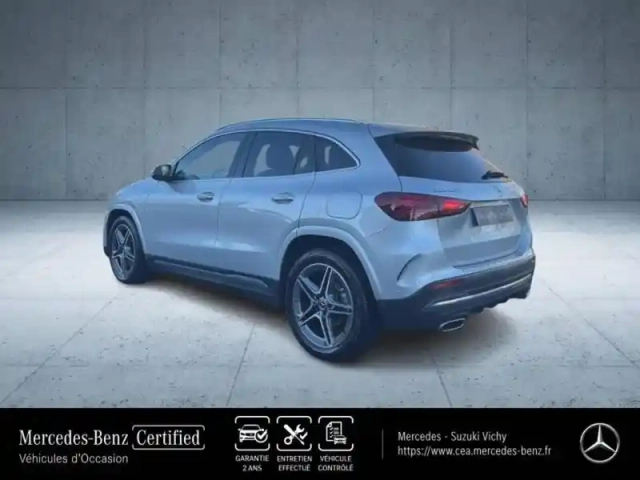 Mercedes Gla 180 d 116ch amg line 8g-dct — photo 3