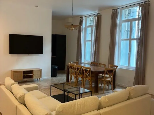 Superbe appartement - Notre-dame-du-Mont - 160m2 / 5chambres - coloc