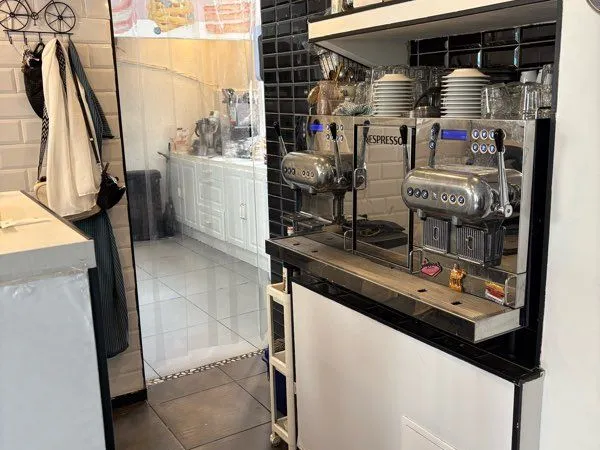 Restaurant/Fast food