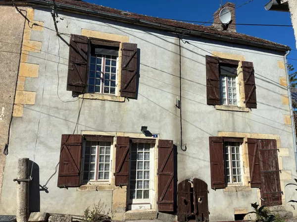 Maison à fort potentiel centre Brinon-sur-Beuvron