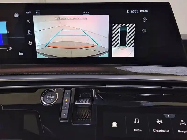 Peugeot 3008 hybrid 136 e-dcs6 — photo 22