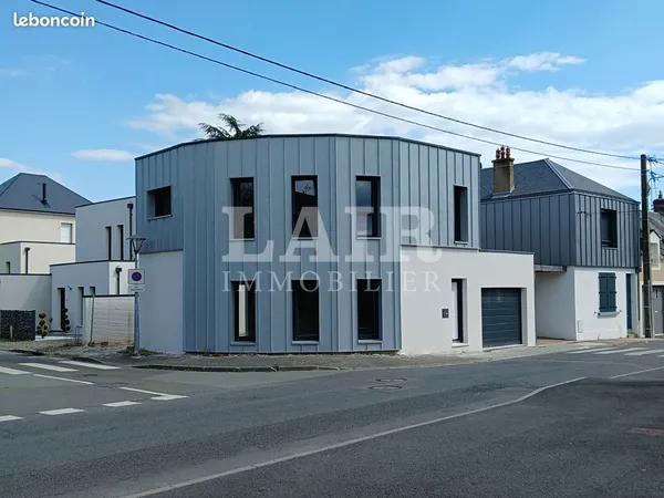 Bureaux 116 m² COULAINES