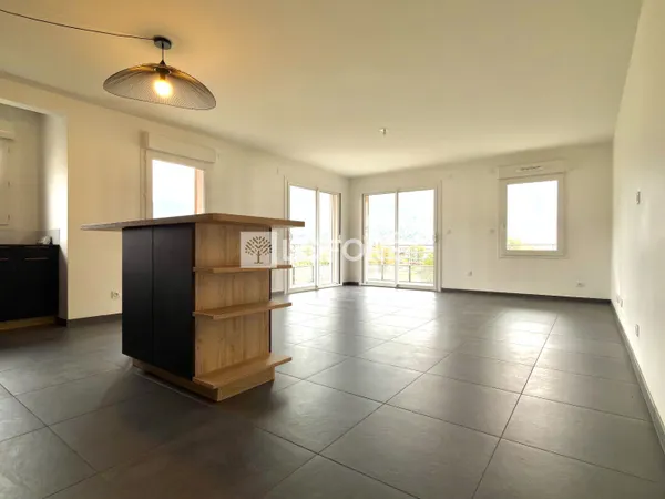 Appartement 3 pièces 77 m²