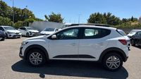 Dacia Sandero 1.0 TCe 90ch Stepway Expression — photo 8