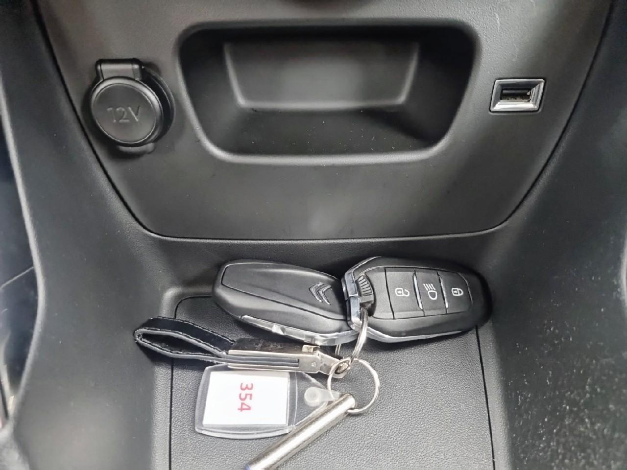 Citroën C3 Aircross puretech 110 s&s bvm6 shine pack — photo 29
