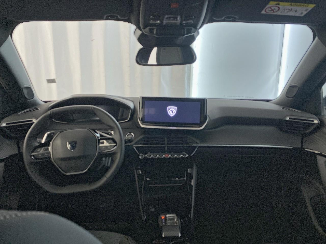 Peugeot 2008 hybrid 145 ch e-dcs6 allure — photo 8
