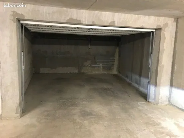 Garage double côte à côte 21 m2 avec électricité - 74140 Chens-sur-Léman