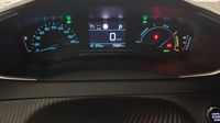Peugeot 208 e-208 136ch Style — photo 10
