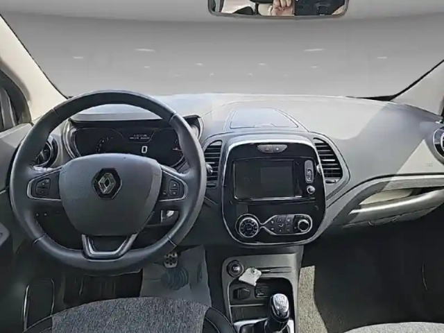 Renault Captur 1.3 tce 150ch fap intens — photo 8