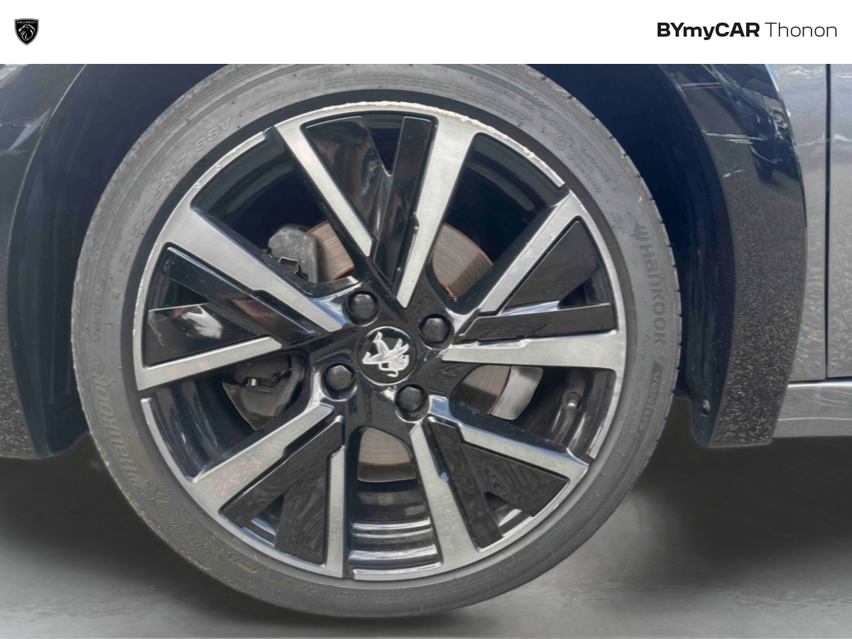 Peugeot 208 PureTech 130 S&amp;S EAT8 — photo 14