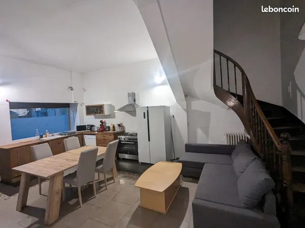 À LOUER - Maison 120 m² - 4 chambres - Centre d'Airvault