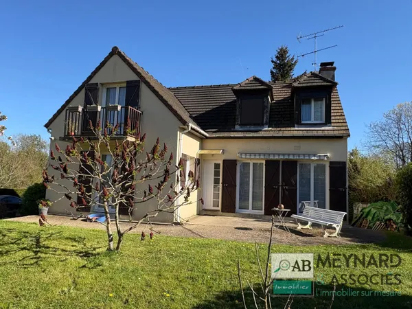 GUERARD à vendre maison 6 P de 118,03 m2 sur s/sol total, t