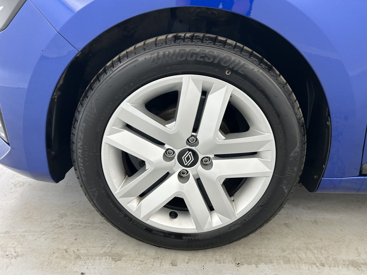 Renault Clio 5 — photo 19