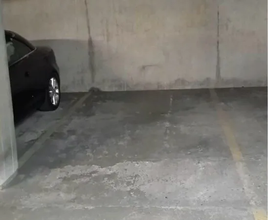 Place de parking sous terrain