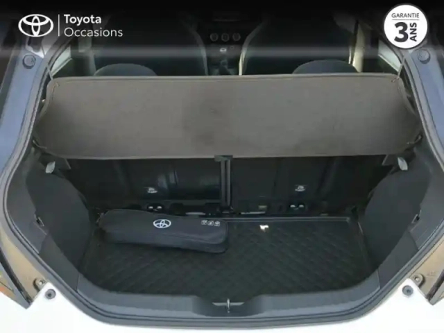Toyota Aygo X 1.0 vvt-i 72ch dynamic my23 — photo 10