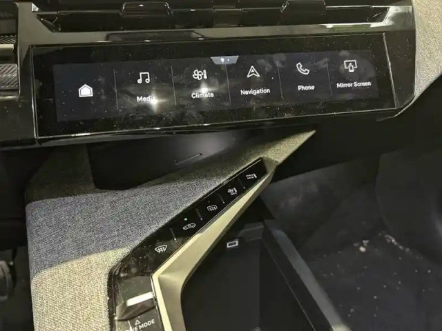 Peugeot 3008 hybrid 145 e-dcs6 — photo 40