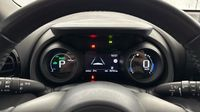 Toyota Yaris 116h Design 5p — photo 10