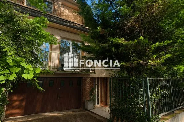 Maison 5 pièces 147 m²