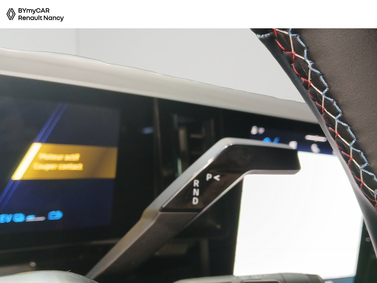 Renault Espace full hybrid E-Tech 200 ch 7pl — photo 22