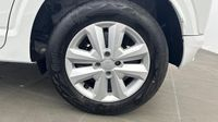 Dacia Sandero 1.0 TCe 90ch Expression — photo 11