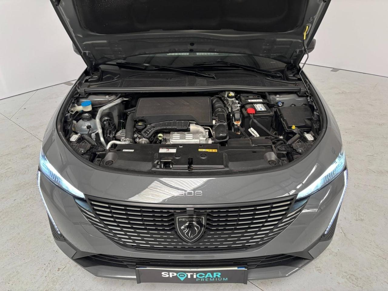 Peugeot 308 1.2 puretech 130ch s&s allure eat8 — photo 14