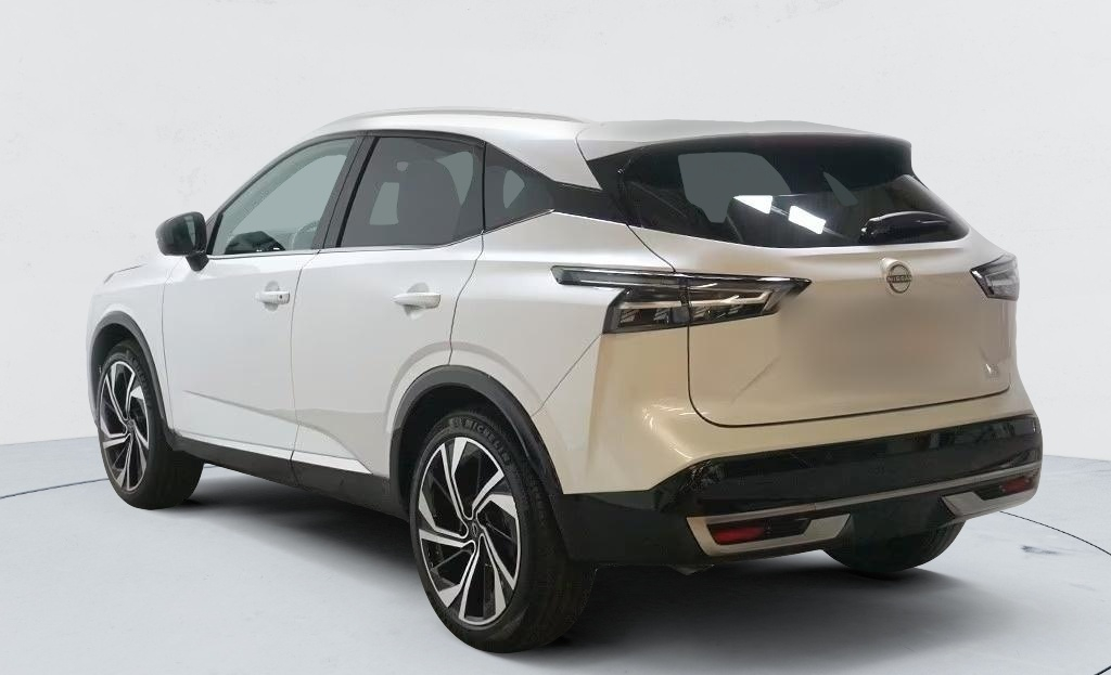Nissan Qashqai — photo 2