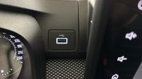 Dacia Sandero 1.0 SCe 65ch Expression — photo 30