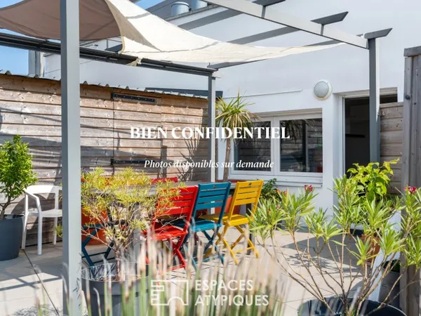Île de Nantes : Toit-terrasse d'exception de 80 m² de plain-pied en dernier étage