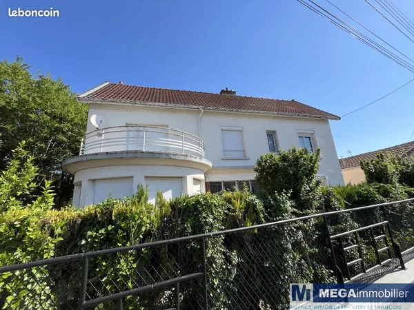 Maison 7 pièces 195 m²