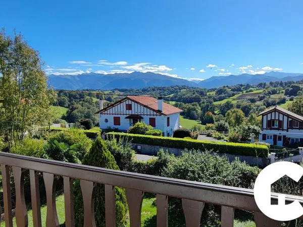 Maison 6 pièces 180 m²