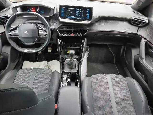 Peugeot 2008 puretech 130 s&amp;s bvm6 gt — photo 16