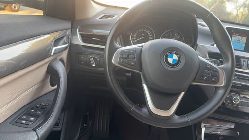 BMW X1 sDrive 18i 140 DKG7 - Xline – 2018 – 85990 km – Essence – Boîte Automatique — photo 2