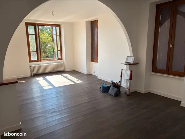 A louer à Sauveterre de Rouergue