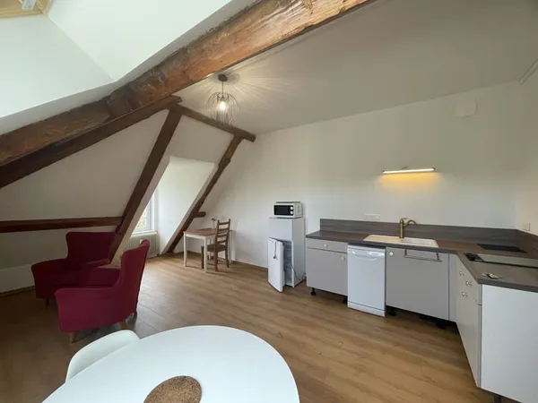 APPARTEMENT CHARMANT