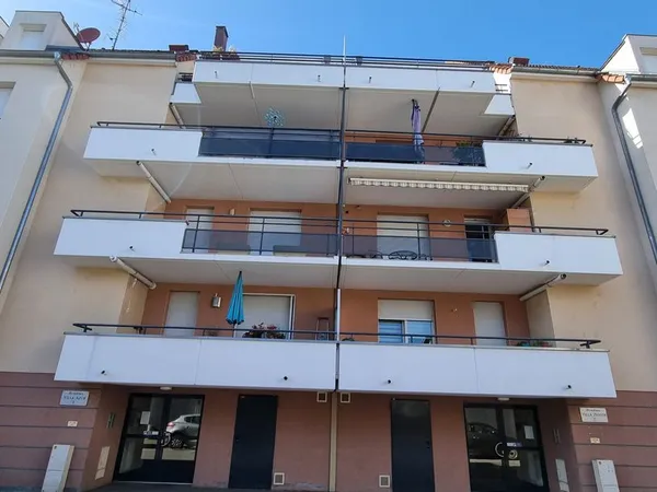 HAGUENAU - Appartement 61m² en hyper centre avec terrasse et garage - Proche gare