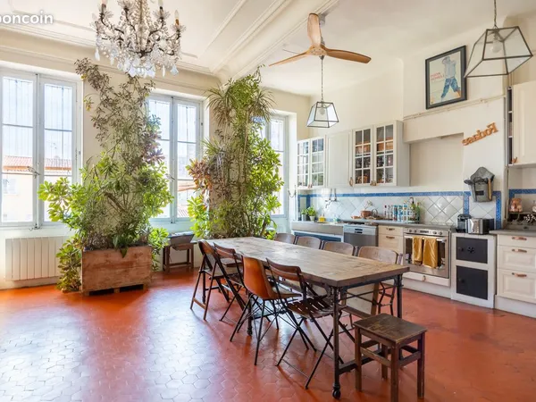 Belsunce*T5 155 m²*Cachet marseillais *Grande Famille ou Colocation