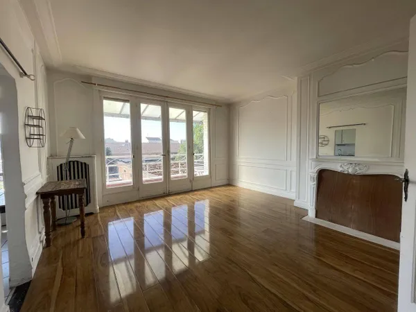 Appartement 5 pièces 77 m²
