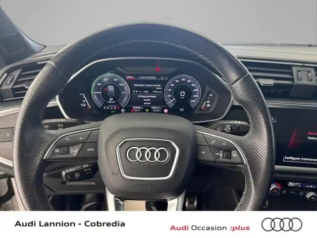 Audi Q3 sportback 45 tfsi e 245ch s line s tronic 6 — photo 6