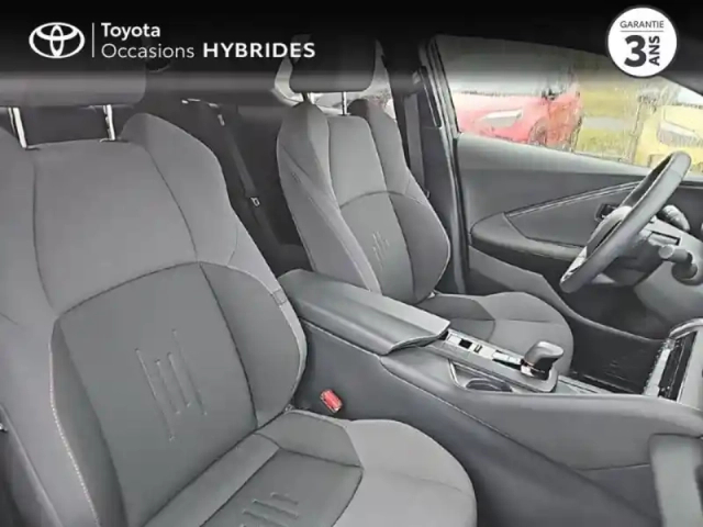 Toyota C-Hr 2.0 hybride rechargeable 225ch design ng23 — photo 12