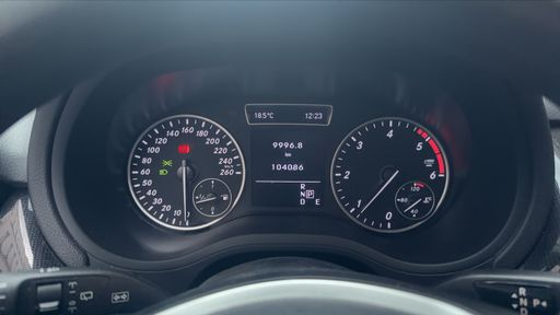 Mercedes Classe B 180 CDi 109 7G-DCT - Sensation – 2016 – 104086 km – Diesel – Boîte Automatique — photo 18