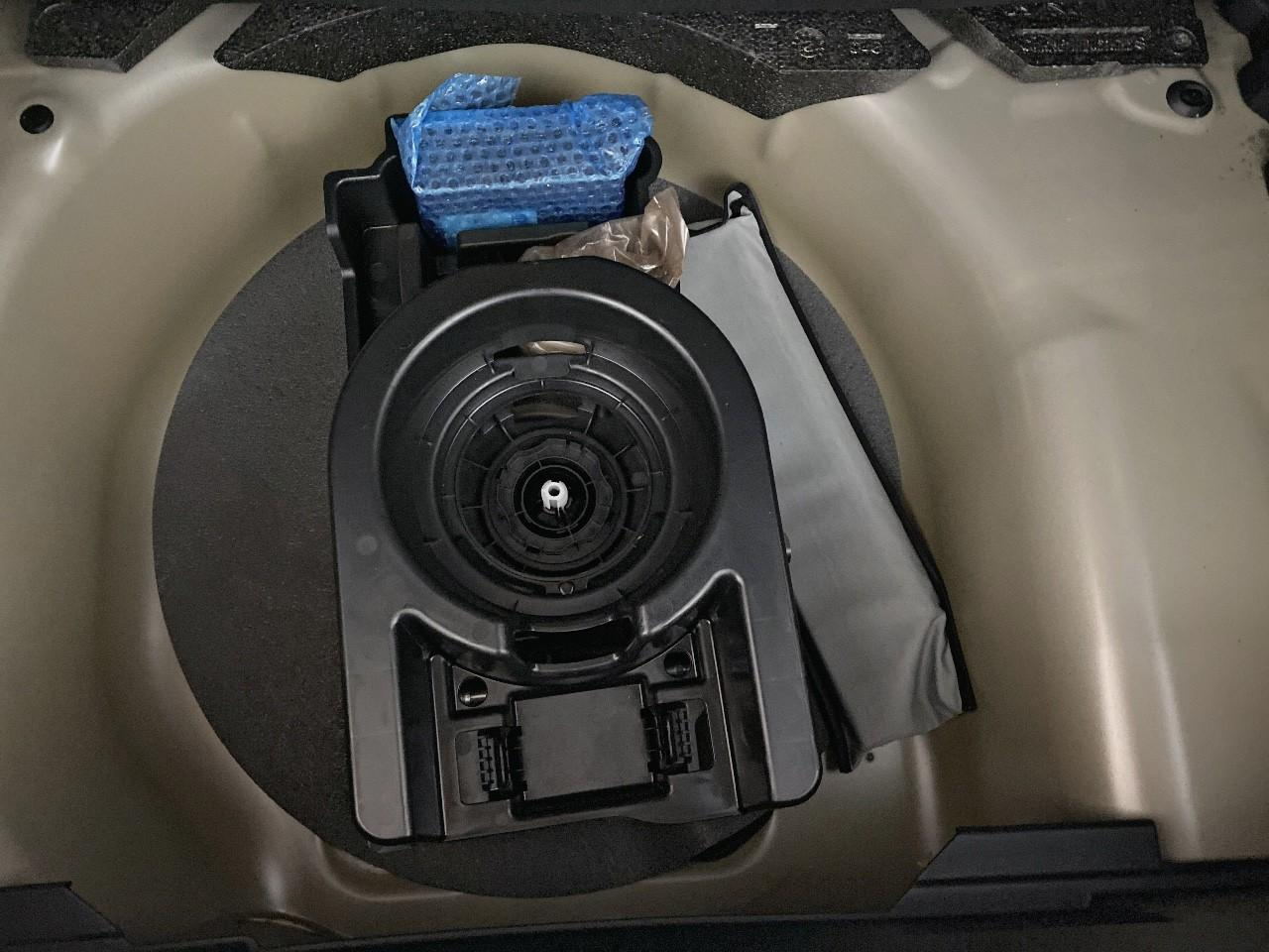 Peugeot 208 hybrid 110 ch e-dcs6 allure — photo 16