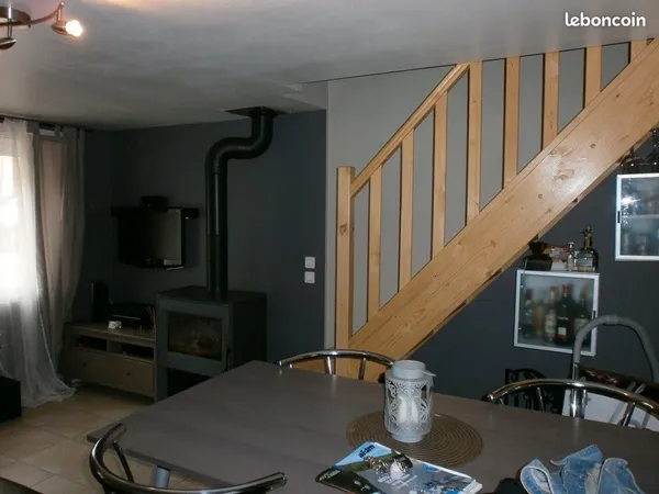 Loue maison de ville dans MONTVILLE