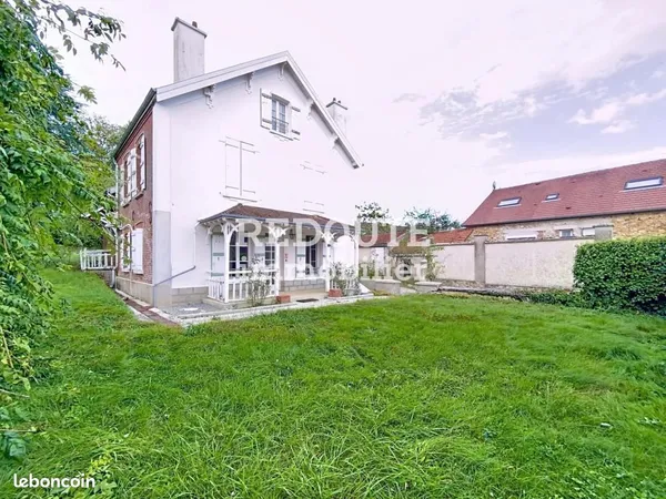 Maison 6 pièces 138 m²