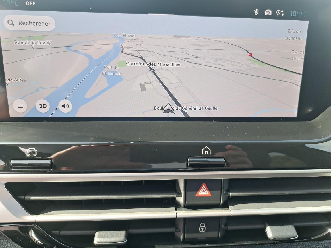 Citroën C4 X hybride 136 ch e-dcs6 max — photo 19